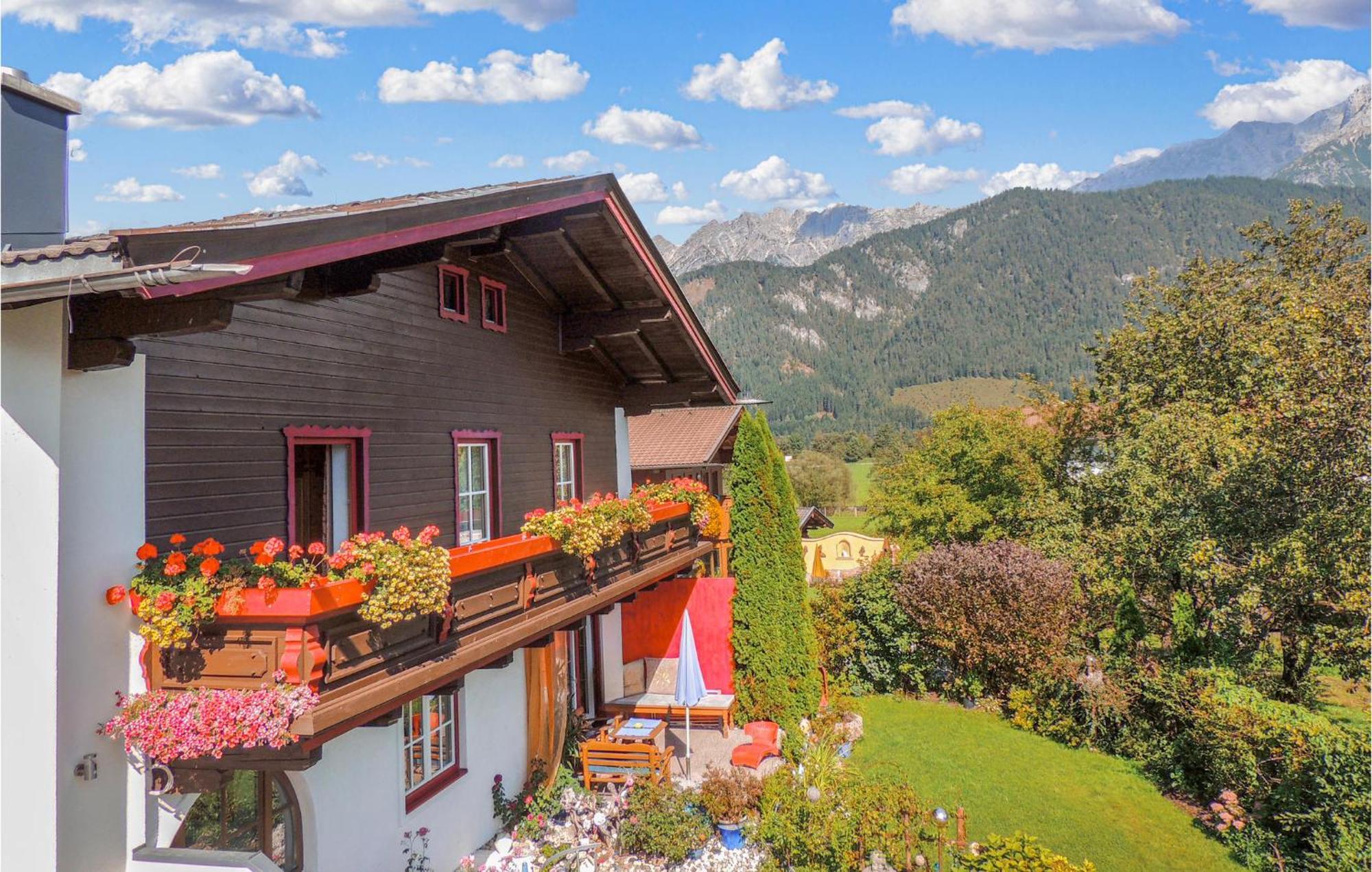 Gemuetliche Ferienwohnung Saalfelden Exterior photo